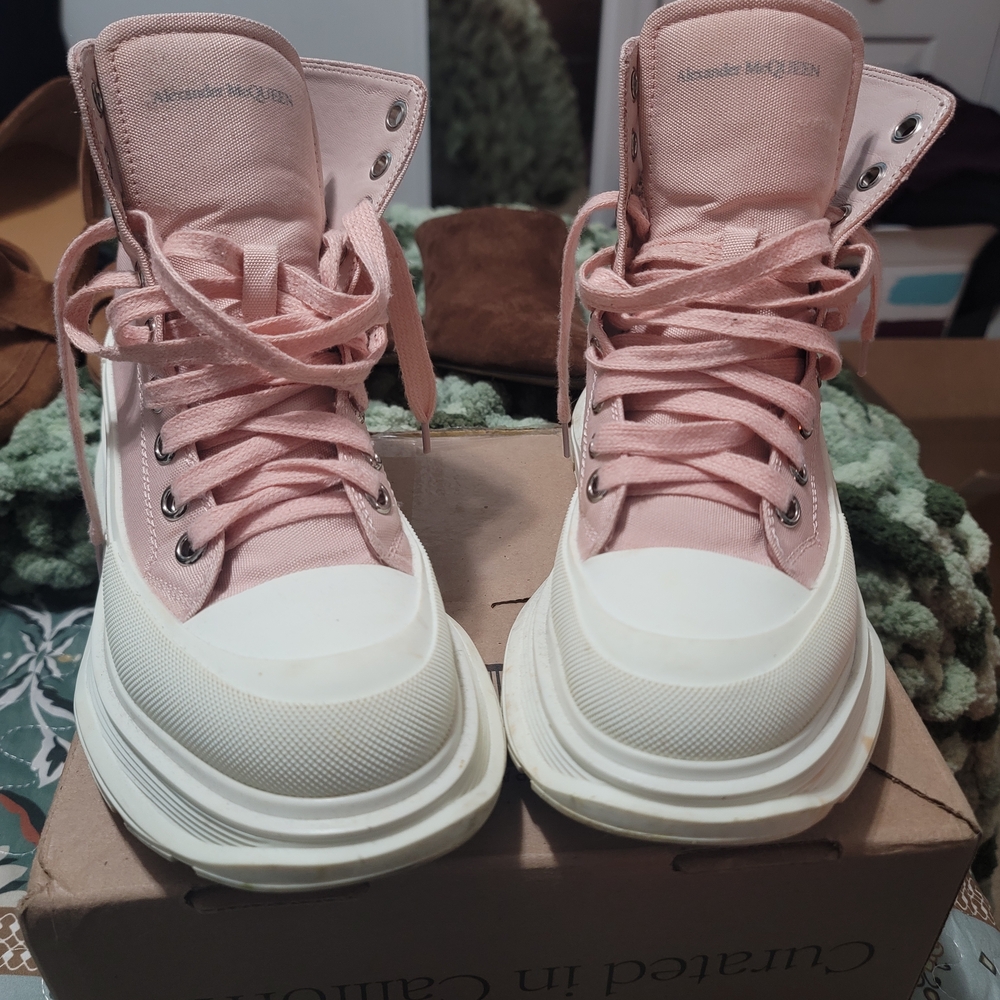Alexander McQueen Pink High-Top Sneakers